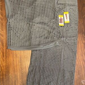 Steve Madden Gray Open-Knit skirt set